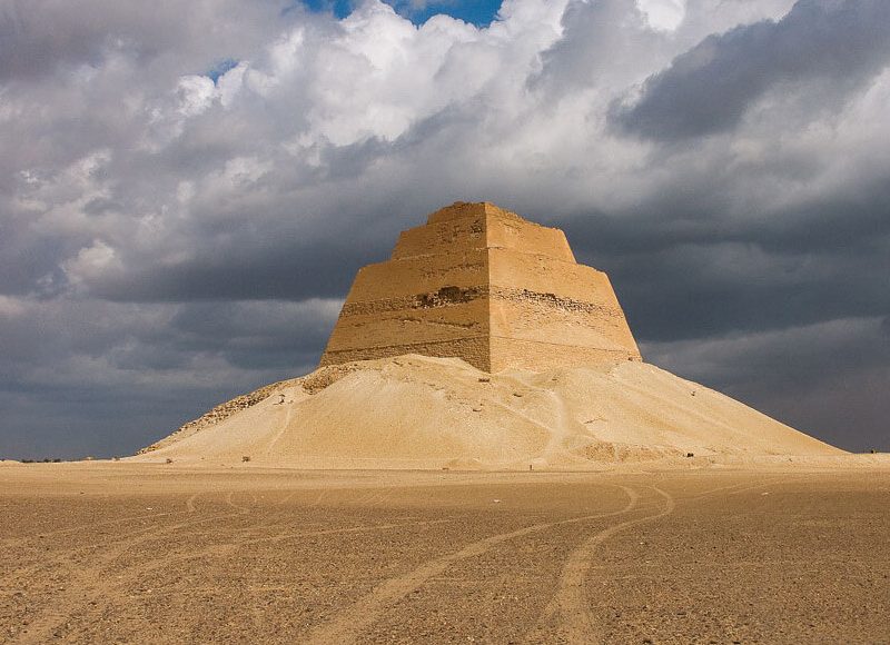 Day Tour to Fayoum Pyramids from Cairo